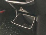 収納もたくさん付いています。大きなものから小さなものまで使う方の気持ちを考えた気遣いが嬉しいですね★