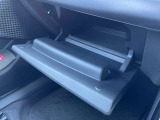認定中古車は一定の水準をクリアした良質車両で御座います♪内外装はキレイであるのはもちろん、保証もバッチリご安心下さい。