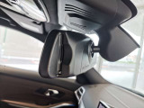 初めて輸入車を検討される方、輸入車に興味はあるけれどメンテナンスなど不安や質問がたくさんある方、是非一度当社にお出かけ下さい。一つ一つご質問に丁寧にお答えさせていただきます。お気軽にお声かけ下さい。