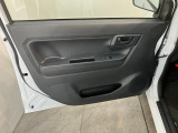 延長保証につきましてはお求めいただく車両によって保証料が異なりますので、当店スタッフまでお気軽にお問い合わせくださいませ。