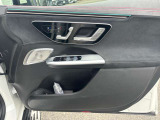 お問い合わせは正規ディーラーメルセデス・ベンツ北大阪サーティファイドカーセンター0120-838-038までお気軽にお問い合わせください。