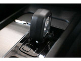 詳細お問い合わせは、VOLVO CAR 姫路まで。079-292-5481