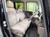 運転席シート廻りは使用感も少なく、良好な状態となっています。丁寧に使われていたことがよくわかりますね。