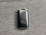 スマートキーで施錠も簡単です。
