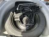 こちらの車にはスペアタイヤが付いています!