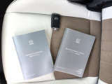 取扱説明書、メンテナンスノート、キー1個ついております