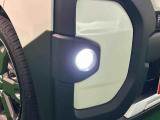 悪天候時に視界確保するLEDフォグランプが標準装備 !(^^)!