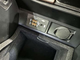 シガーソケット用の充電器が使用可能です!
