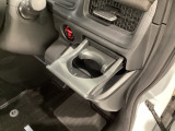 車を初めて購入されるお客様や、車にあまり詳しくないお客様にもわかりやすく丁寧に説明させて頂きます♪