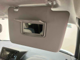 納車前にはプロのメカニックが、各部の点検を行います。ディーラーにしか出来ない品質、そしてサービスできっと満足していただけると思います!