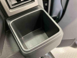 「支払い総額」は、弊社管轄エリア内登録で店頭納車の場合の金額となっております。