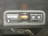 【ETC車載器】もはや必須アイテムのETCを搭載!高速道路のご利用時にとても便利!わずらわしい料金所での現金支払いが不要となりスムーズに通過できます♪