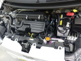 アイドリングストップ機能がついているので、停車時にエンジンを止めて燃料消費を抑えます。環境にもお財布に優しいですね♪