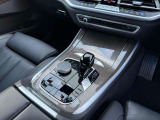 BMW専門のメカニックが、100項目にも上るポイントを徹底的にチェック。交換基準に達した部品があれば、弊社負担にて交換後、お客様へご納車致します。