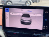 Volkswagen純正のナビゲーションです!少ない動作で必要な情報をご確認可能です!スマートフォンとも連携可能です!