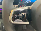 アクティブクルーズコントロール付きです。前車追従式のクルーズコントロールですので渋滞時も便利です。