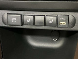 寒い季節もスイッチ一つでシートがポカポカに!これはかなり快適です!!
