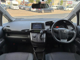 ワンオーナー 1.8X 4WD 7人乗り 純正SDナビ TV ブルートゥース ETC