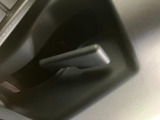 納車後もお客様の快適なカーライフをしっかりサポートさせていただきます!滋賀県内に13か所ある滋賀ダイハツの店舗にはサービス工場が併設されておりますので、アフターフォローも安心です!