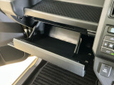 初めての中古車選びも安心!スタッフが親身にご案内します♪