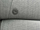 リアシート2席は「ISO FIX]準拠により各社モデルがワンタッチで着脱可能です。