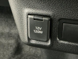 【アクセサリーソケット】12Vの電源は使いやすい位置に装備!用途は様々、スマホの充電やドラレコの電源として役に立ちます♪