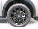 【純正アルミ】純正アルミ装備車です。走りもキビキビ見た目も格好良いです。見た目を重視する方には欲しい装備です!