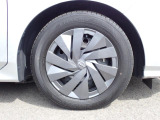 ★純正ホイールキャップ★車体の雰囲気と合っているのは純正品ならではですね!