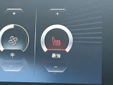前席は3段階のシートヒーター!
