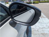 車線変更をより安全にする為のブラインドスポットインフォメーションもついてます。