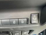 両側オートスライドドア装備!運転席やドアのスイッチ、リモコンキーでも開閉操作できるので便利ですよ!