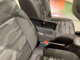 納車前にはプロのメカニックが点検、整備を行いますので安心してお乗り頂けます!!