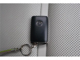 いまや必須のスマートキーも装備!施錠、解錠、エンジンスタートも身につけているだけで可能です!