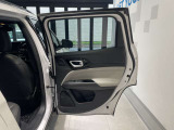 この度は、弊社中古車をご覧いただき誠にありがとうございます。たくさんのご連絡、お待ちしております。