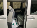 ■POINT■写真で見るよりも現車を 現車をみると写真で見ていたイメージとは少し違う部分もございます。また写真ではわからなかった車の魅力にも気づくことができるので、ぜひご来店ください!