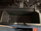 車のプロが厳しく!細かくチャックした内容を発行したものが車両状態証明書です。