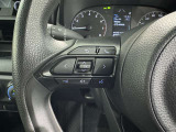 ステアリングスイッチ装備!運転しながら手元でオーディオの操作などができます。