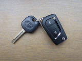 気持ち良く新しいカーライフがスタートできます様全車内外装クリーニングを実施しております。