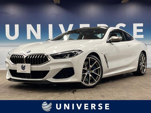 8シリーズ M850i xドライブ 4WD