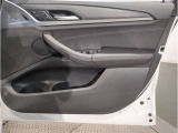 【BMW認定中古車】BMWのご購入はぜひBMW正規ディーラーで!メーカー基準の納車前点検整備を全車実施。規定整備を実施された車両にのみ付帯出来る全国保証。