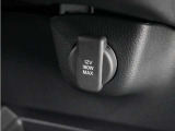 ◆12V電源ソケット◆スマートフォンの充電等にも便利な電源ソケット!使いやすい場所に装備されています。