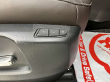 運転者にとっては日々使用することとなる運転席です。運転席が快適だと運転に集中することができますね。