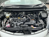 人気車種の心臓部分と言われるエンジンルームは写真の通りになっております!!かっこいいですね!!!!
