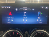 大型の液晶タッチパネルにて多彩な各種機能を直感的な操作でご利用頂けます。