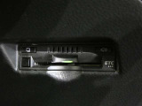 ナビ連動タイプのETC車載機です。ナビゲーションと連動してくれますのでカード未挿入を知らせてくれるなど便利な機能が追加されています。