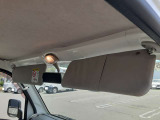 サンバイザー運転席/サンバイザー助手席 /ルームライト/ルームミラー