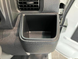 お客様にぴったりなおクルマをお選びいただけますように様々な展示車をご用意致しております!ダイハツの軽自動車だけではなく、他メーカー車やコンパクトカー・ミニバンなども数多く取り揃えております!