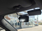 外装は専任スタッフによる真心込めたワックス磨きを実施しております。内装もクリーニングを実施させていただいております。質の良さをご体感くださいませ。