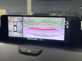 【360&deg;ビューモニター】専用のカメラにより、上から見下ろしたような視点で360度クルマの周囲を確認することができます☆死角部分も確認しやすく、狭い場所での切り返しや駐車もスムーズに行えます。