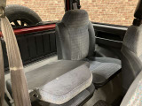 ■POINT■写真で見るよりも現車を 現車をみると写真で見ていたイメージとは少し違う部分もございます。また写真ではわからなかった車の魅力にも気づくことができるので、ぜひご来店ください!
